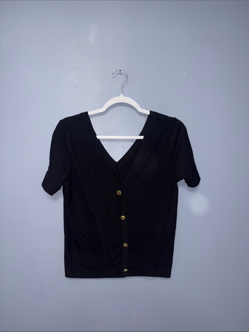 Zara • Black Ribbed Button T-Shirt (NWT)
